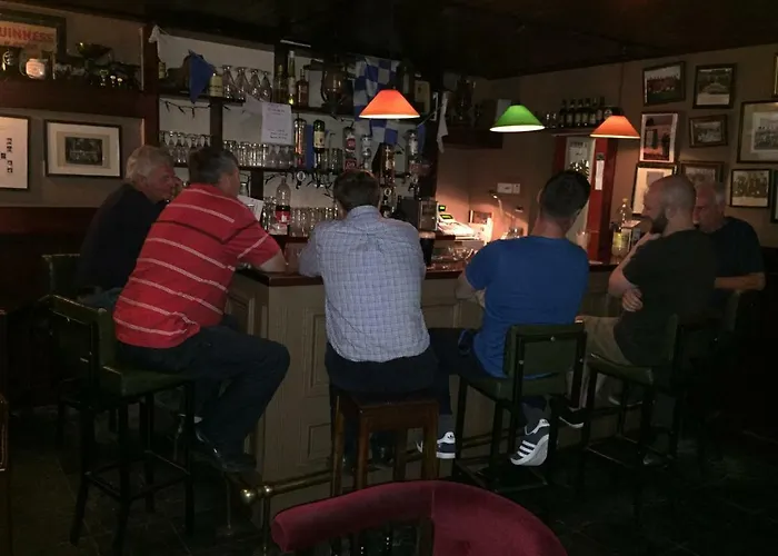 Carey's Bar & Kilkenny Border Oldleighlin