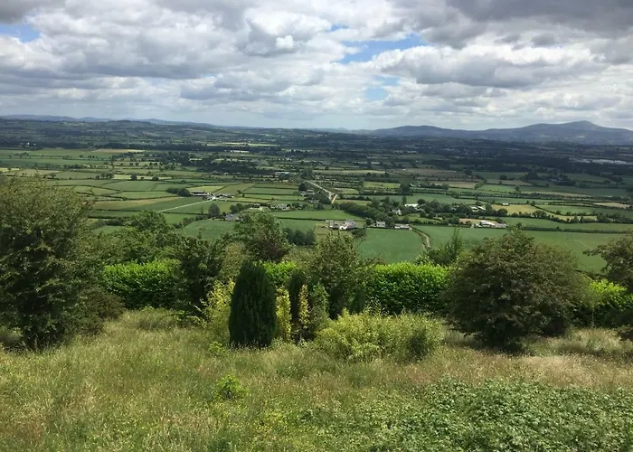 Apartamento Carey's Bar & Kilkenny Border