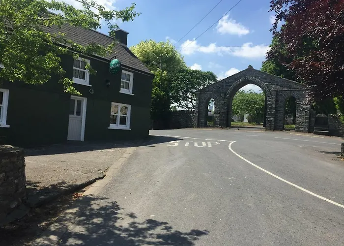 Apartamento Carey's Bar & Kilkenny Border